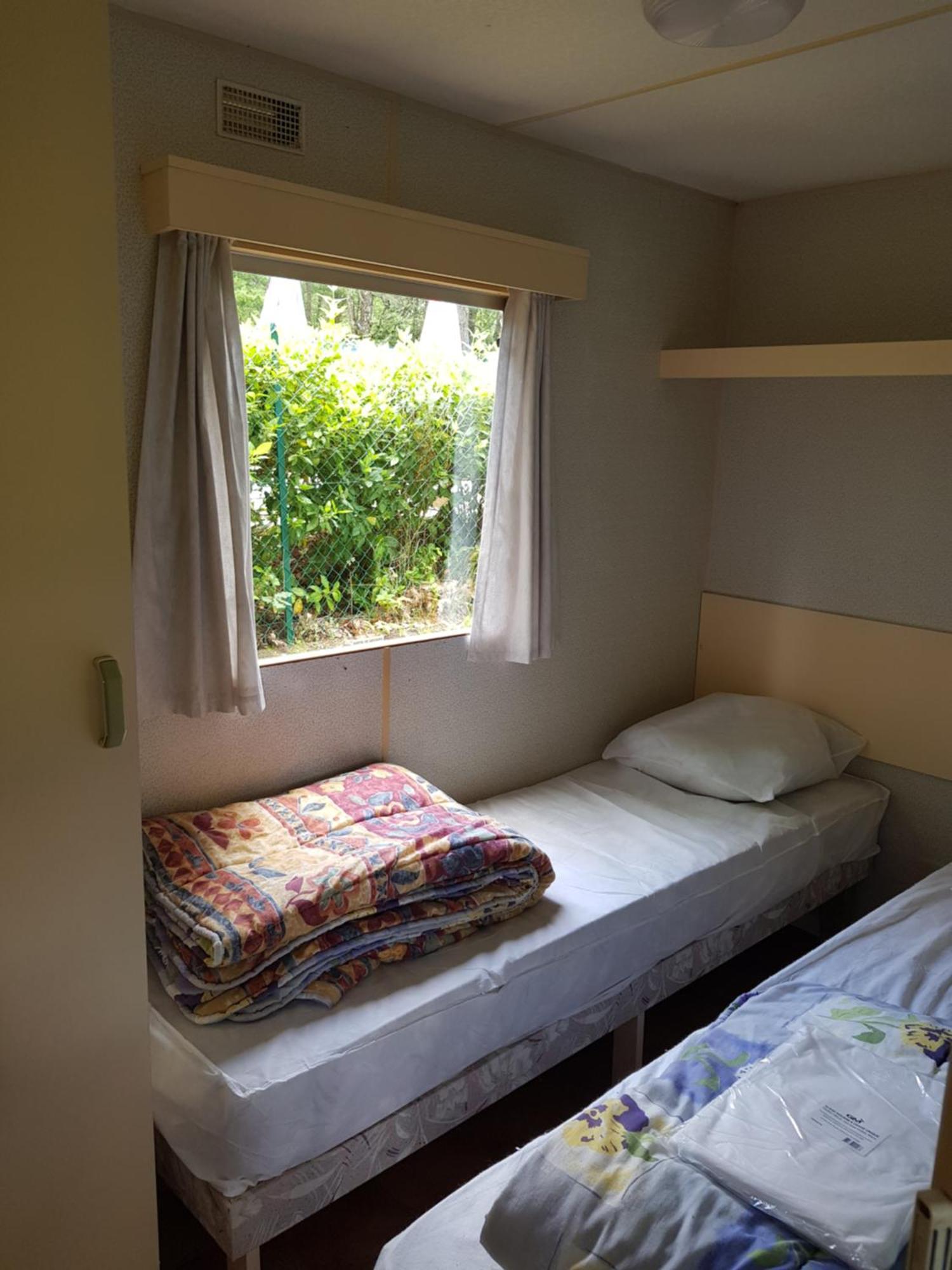 Camping Parc Saint Sauvayre Vagnas Habitación foto